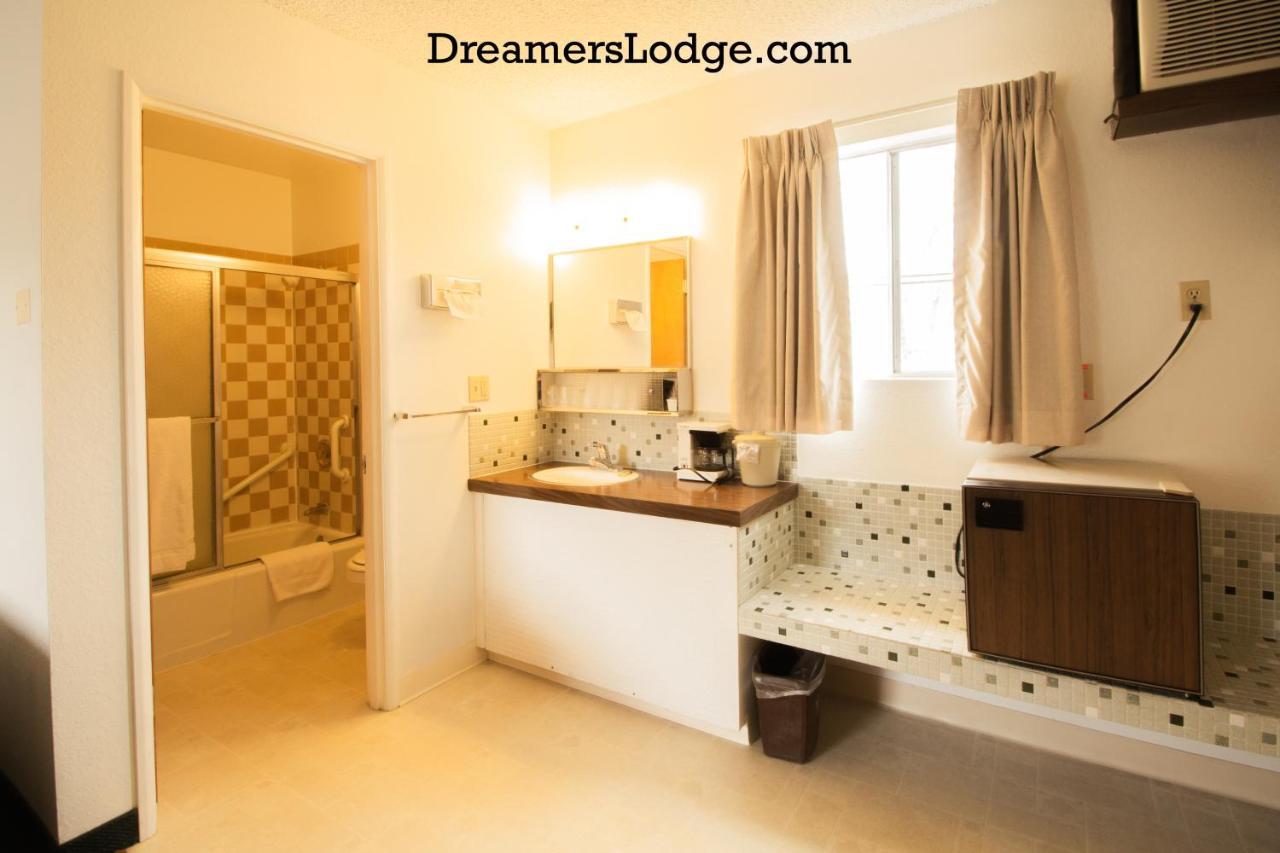Dreamers Lodge ジョン・デイ エクステリア 写真